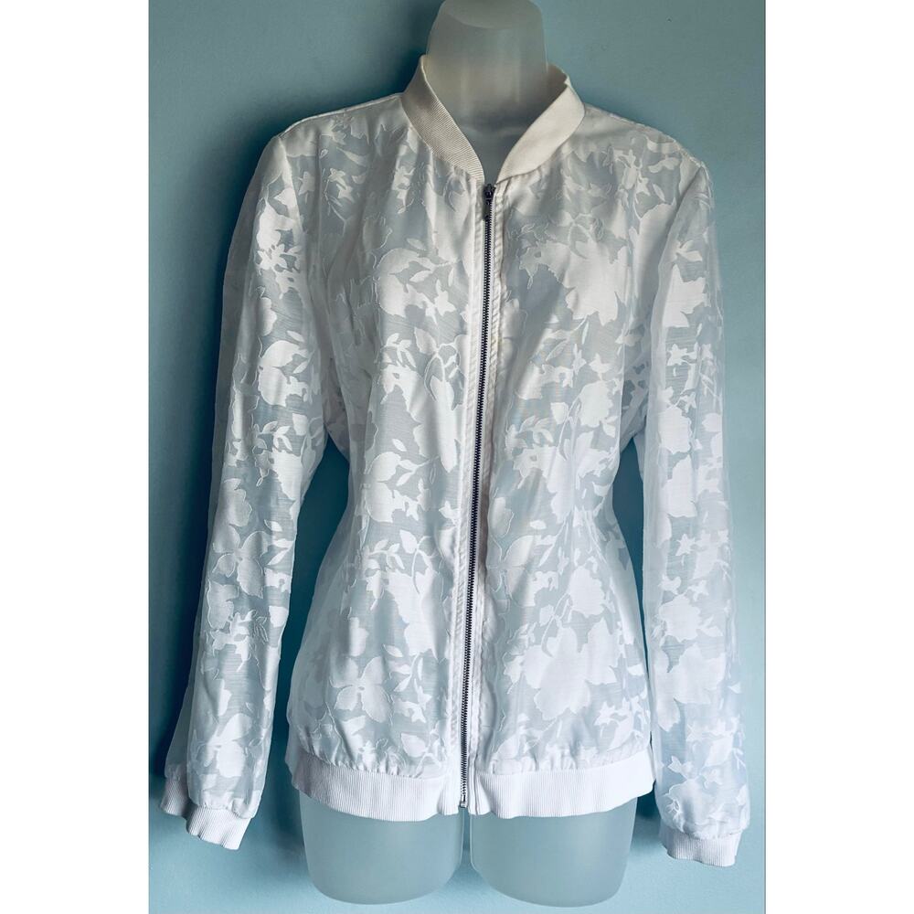 Chico's Floral Semi Sheer White Zip Front Jacket Lightweight Size 2